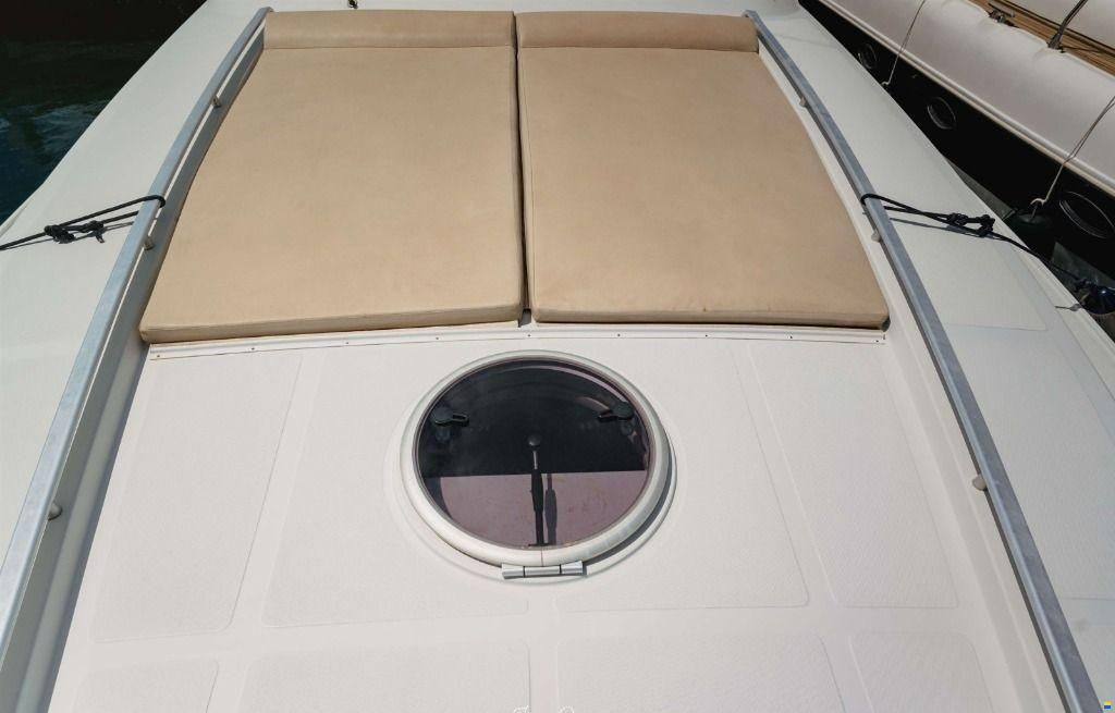 Pershing 40