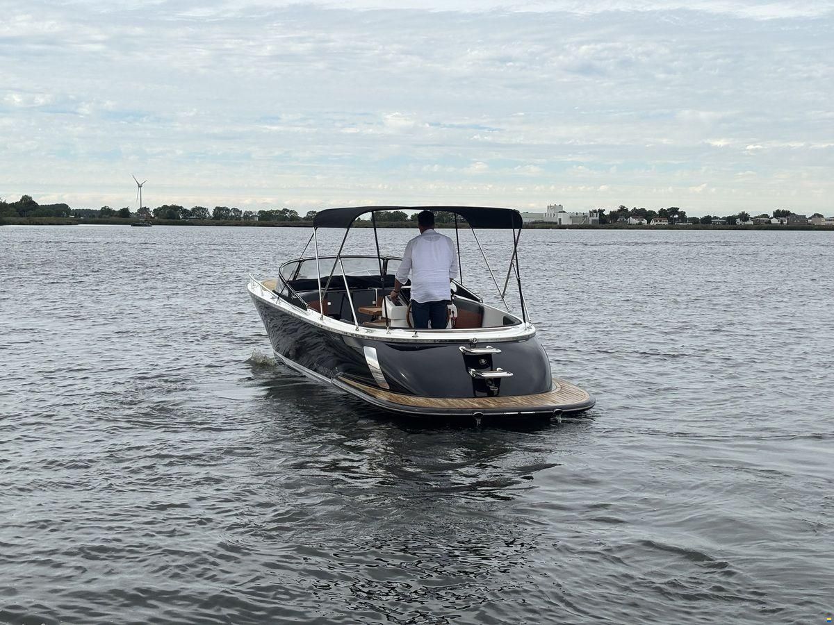 Nauta Spirit 28