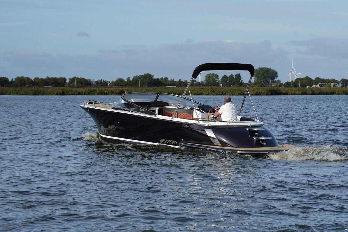 Nauta Spirit 28