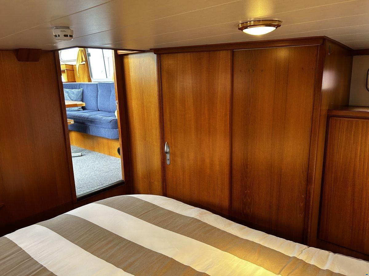 Pedro Skiron 35