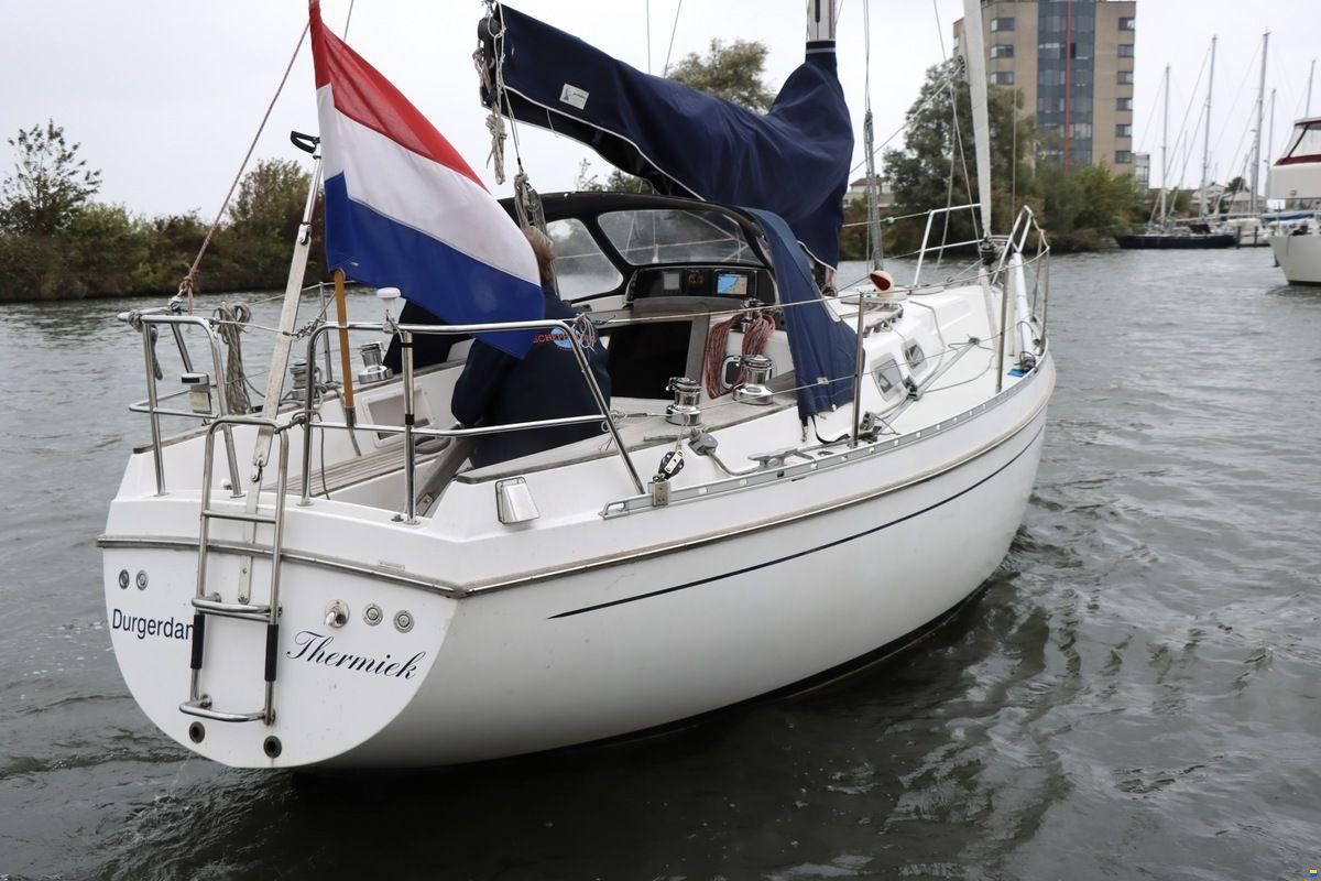 Victoire 933