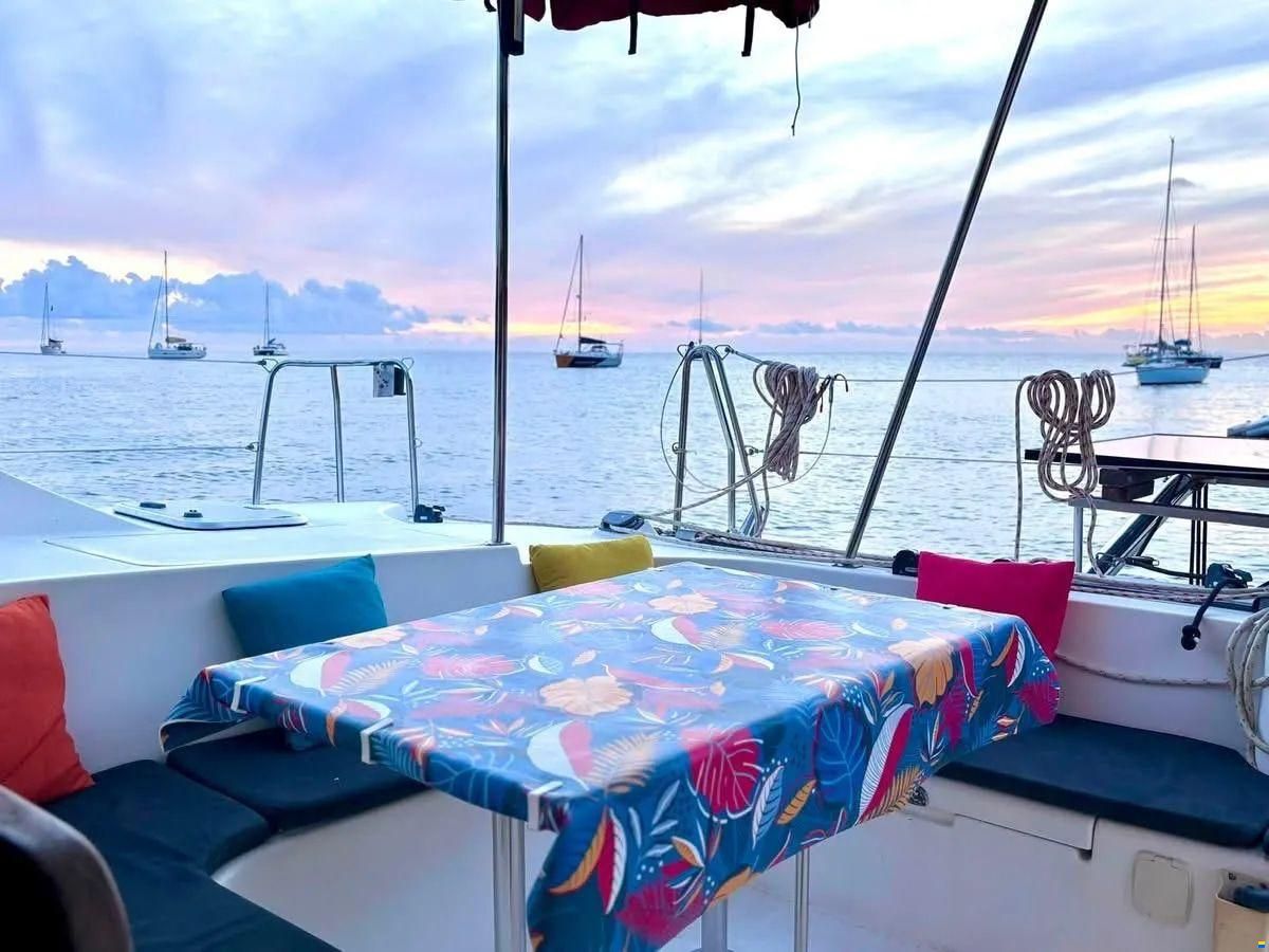 Lagoon 410