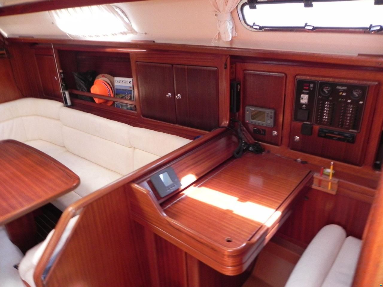 Bavaria 40-3