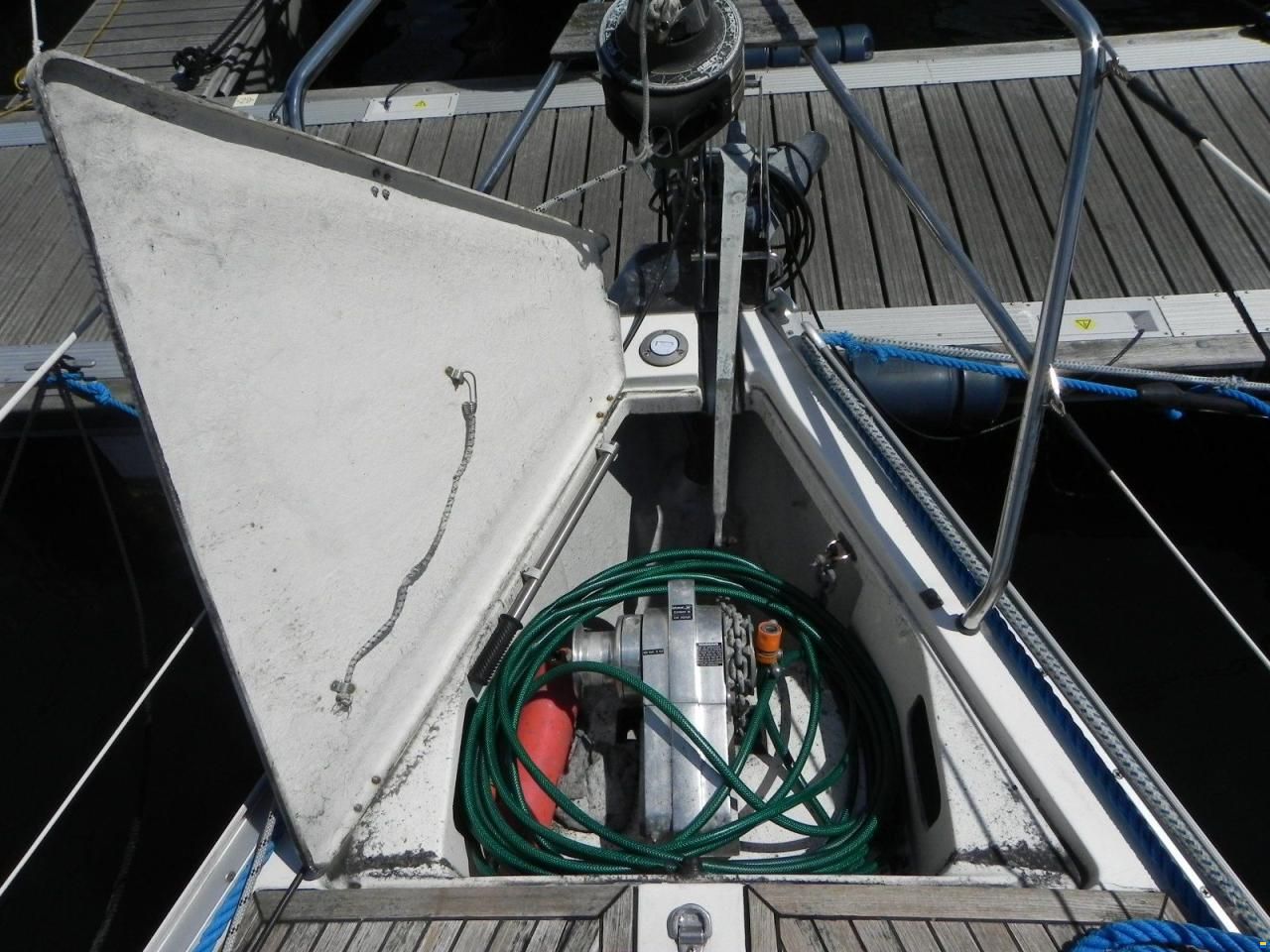 Bavaria 40-3