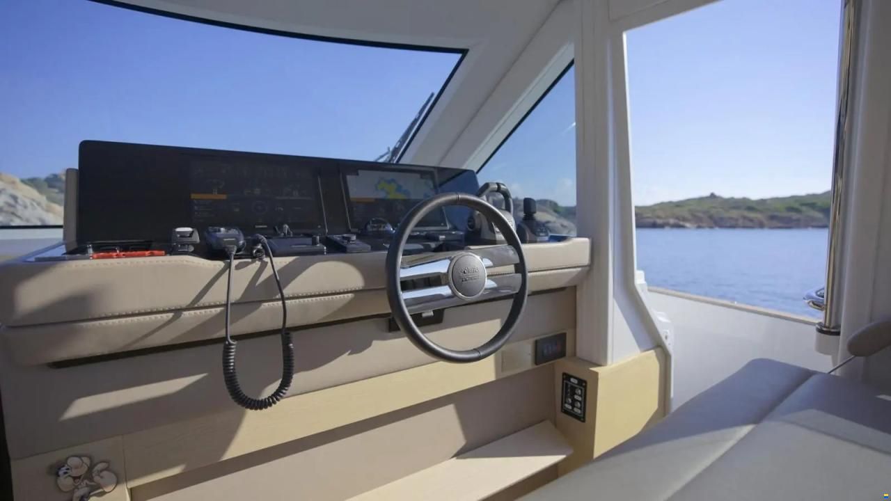 Solaris Power 60 Coupe