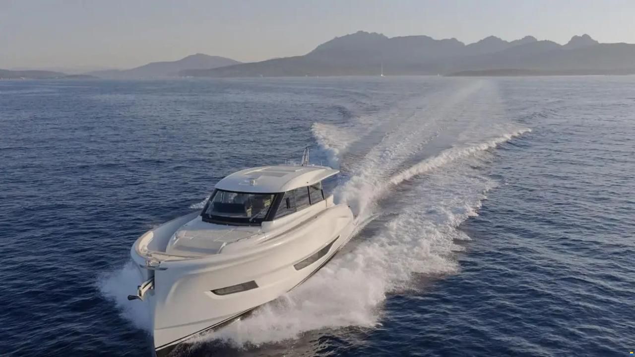 Solaris Power 60 Coupe
