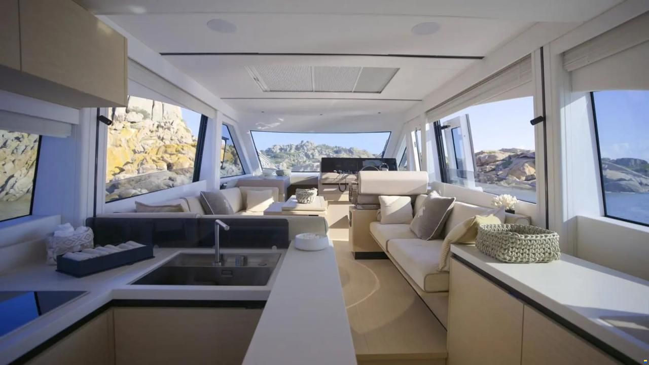 Solaris Power 60 Coupe