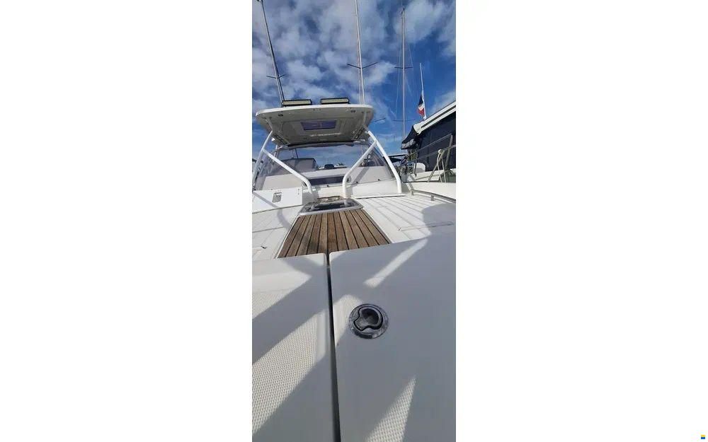 Jeanneau Cap Camarat 9.0 WA
