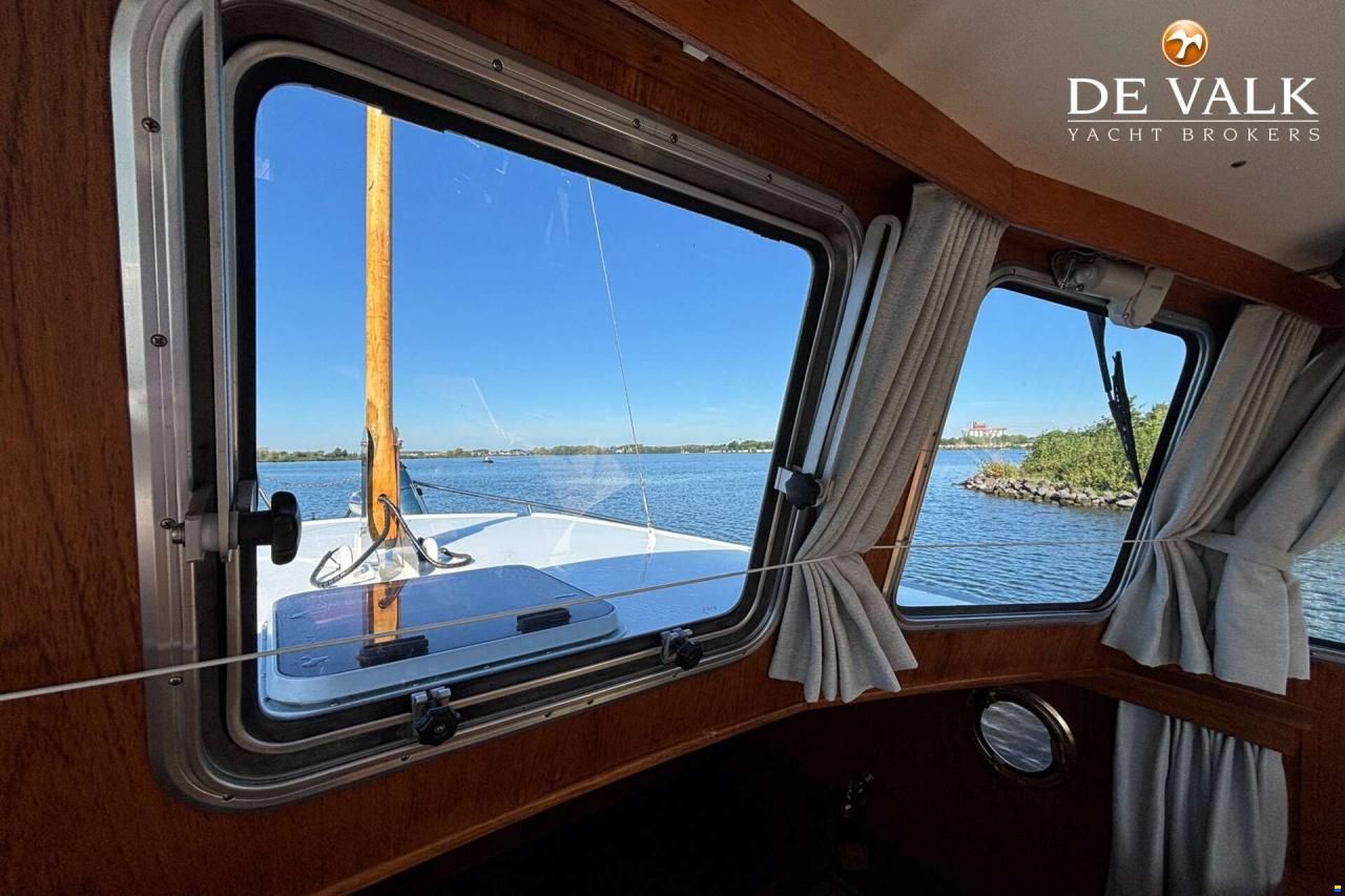 Linssen STURDY 1000 AC ROYAL