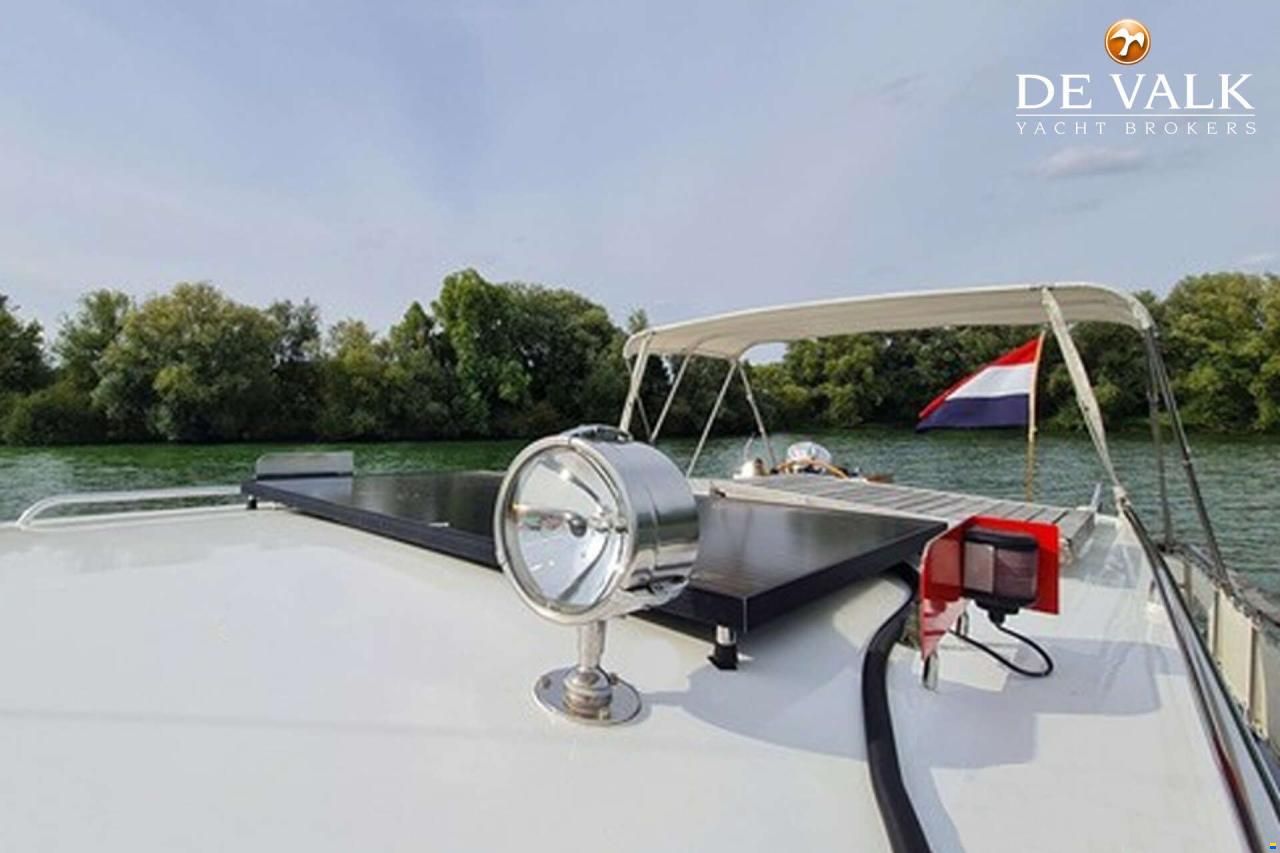 Linssen STURDY 1000 AC ROYAL