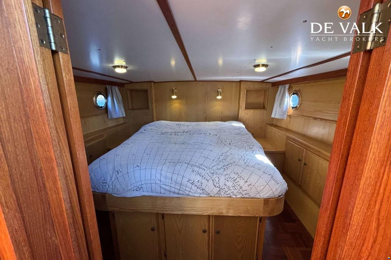 Linssen STURDY 1000 AC ROYAL