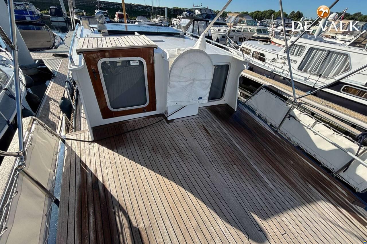 Linssen STURDY 1000 AC ROYAL