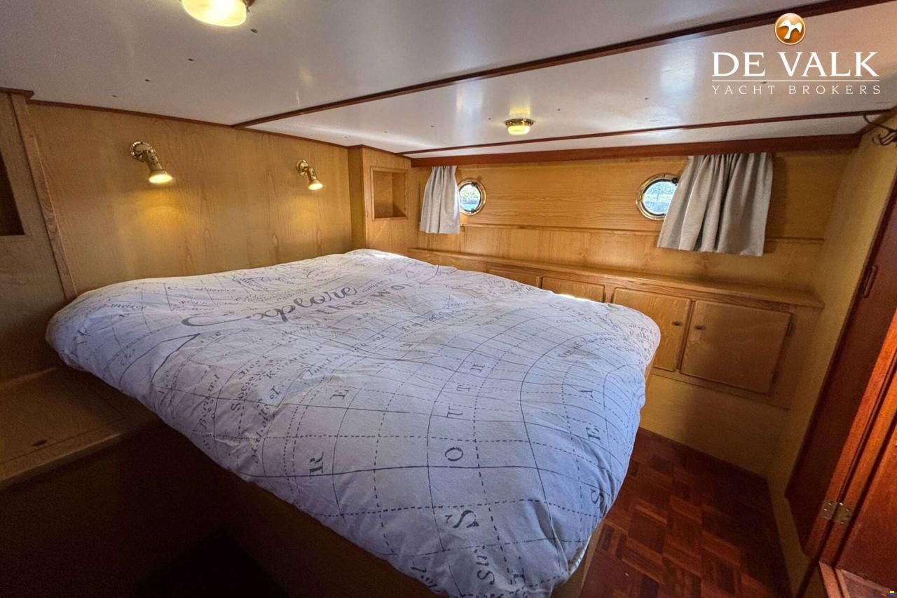 Linssen STURDY 1000 AC ROYAL