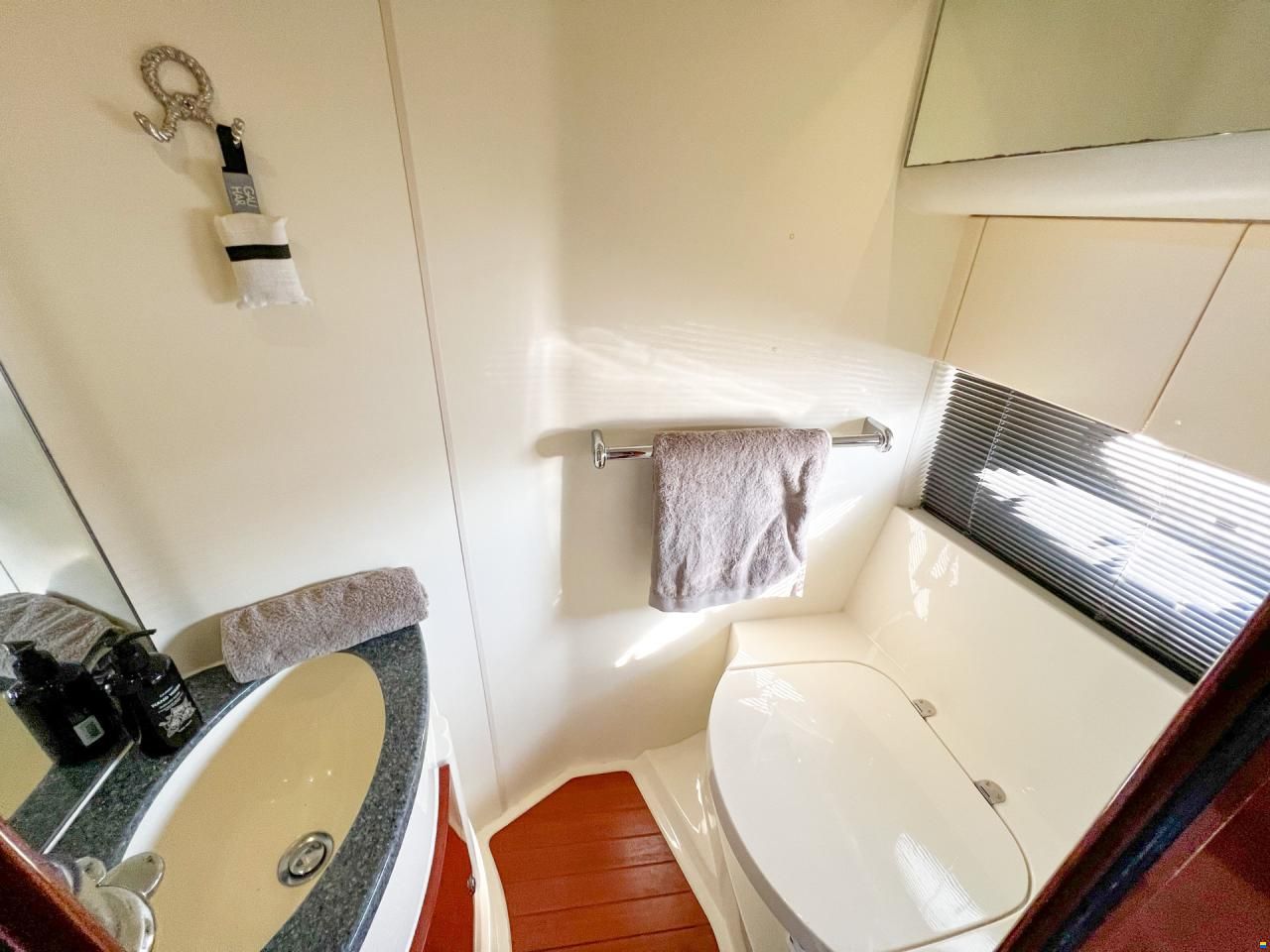 Fairline Phantom 38