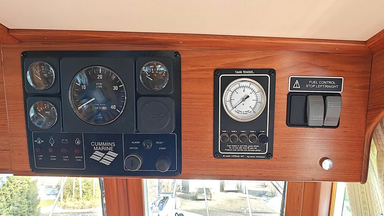 Coral Bay 34