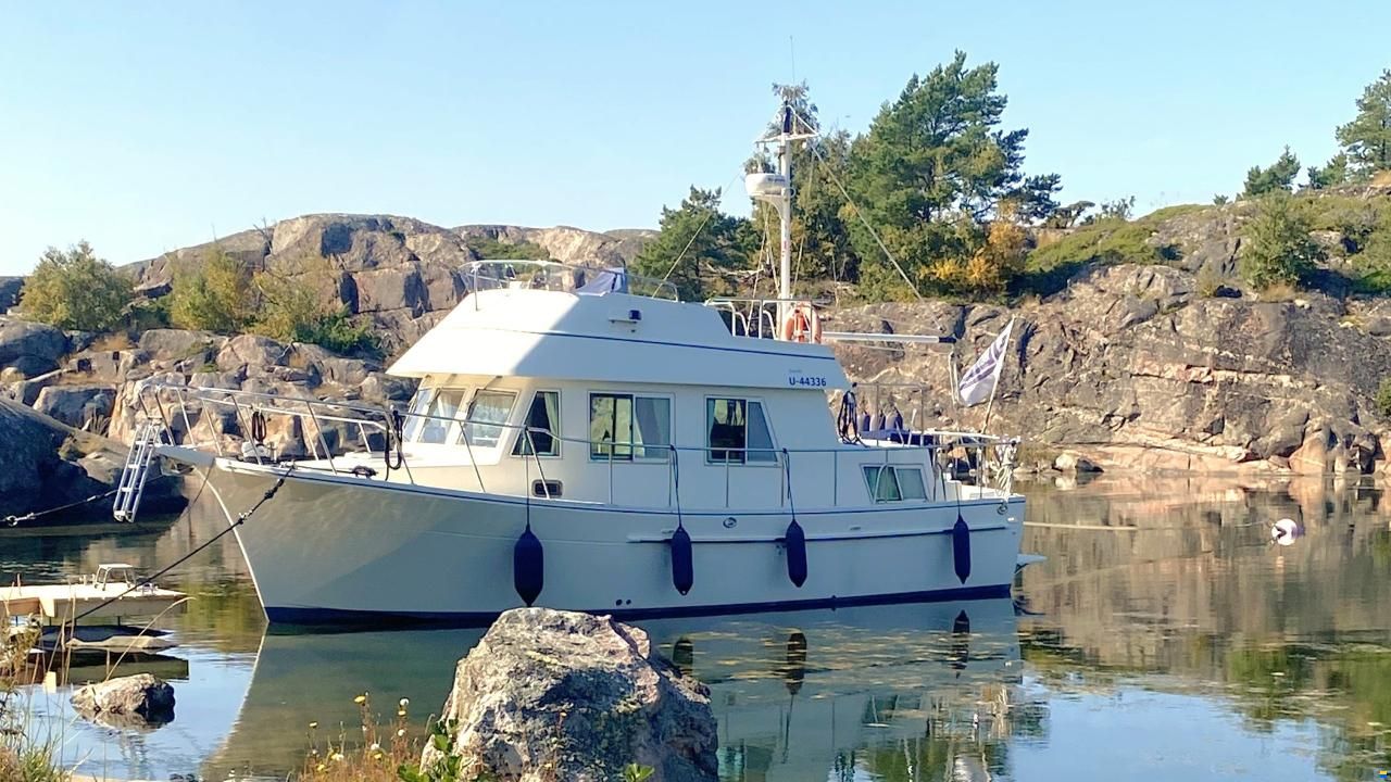 Coral Bay 34
