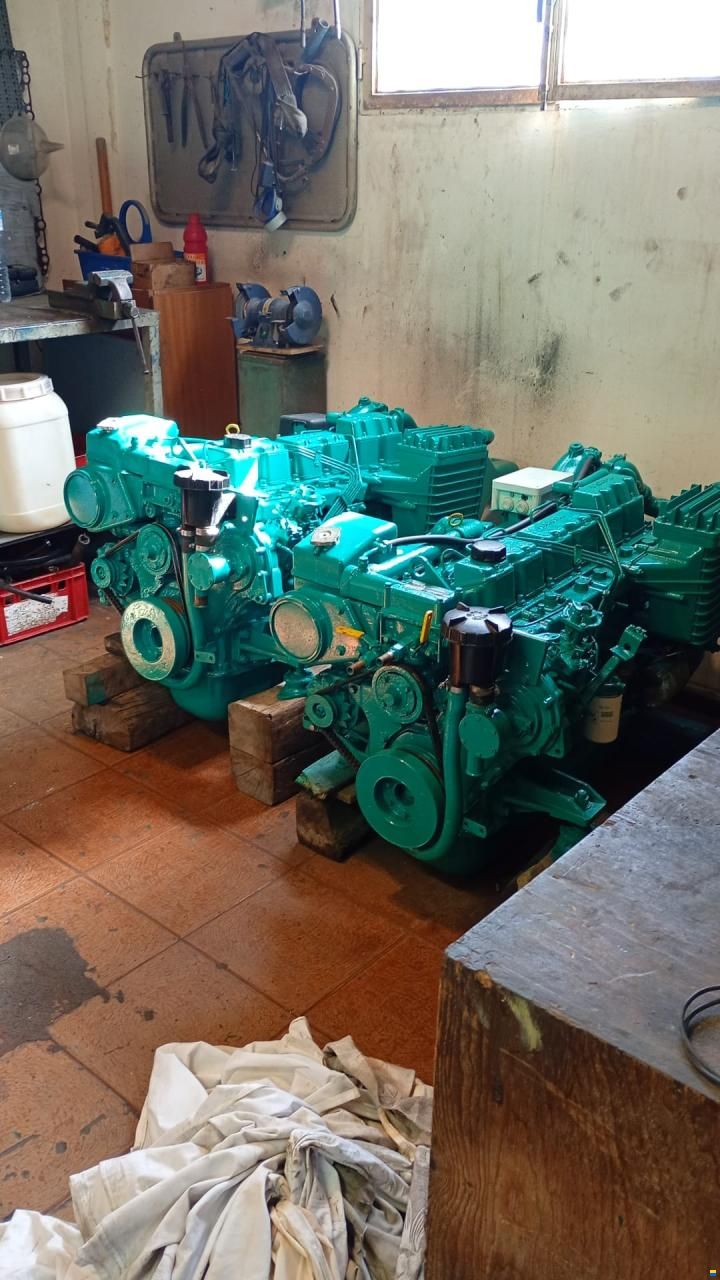 Volvo Penta AD41B 200hp