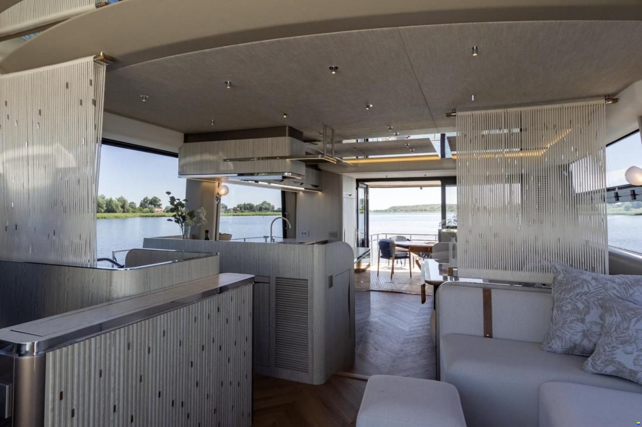 Galeon 620 Fly