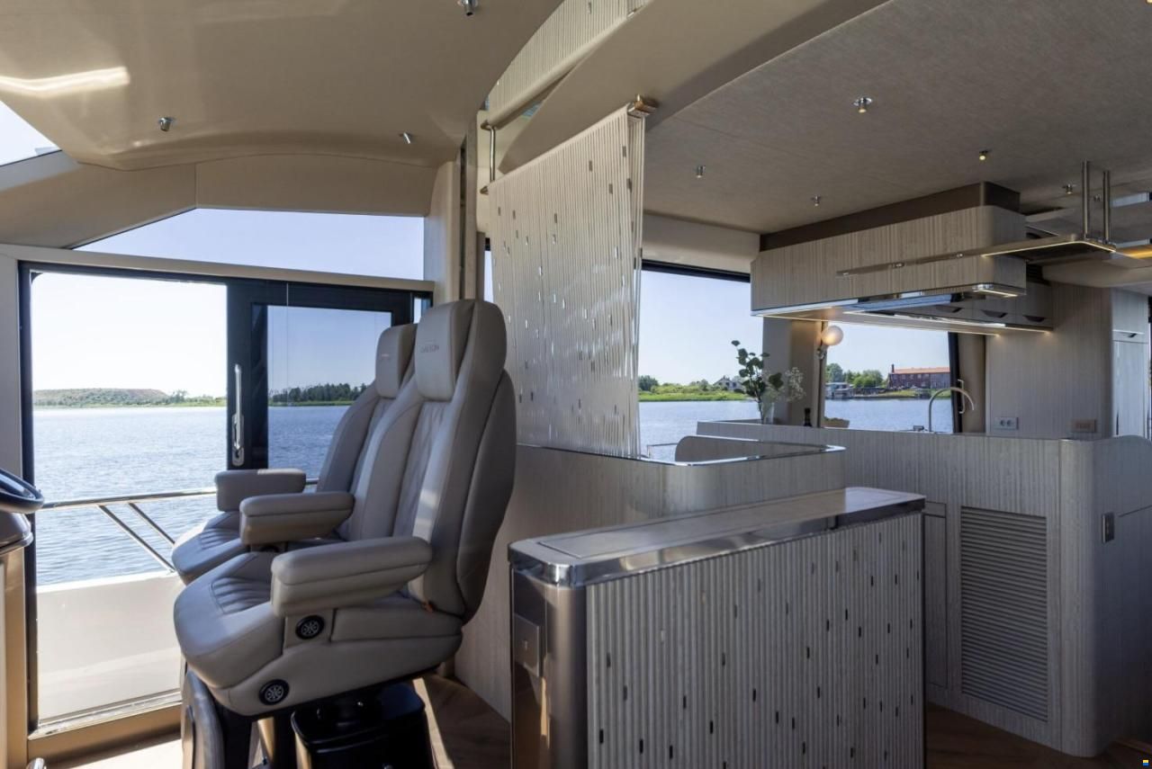 Galeon 620 Fly