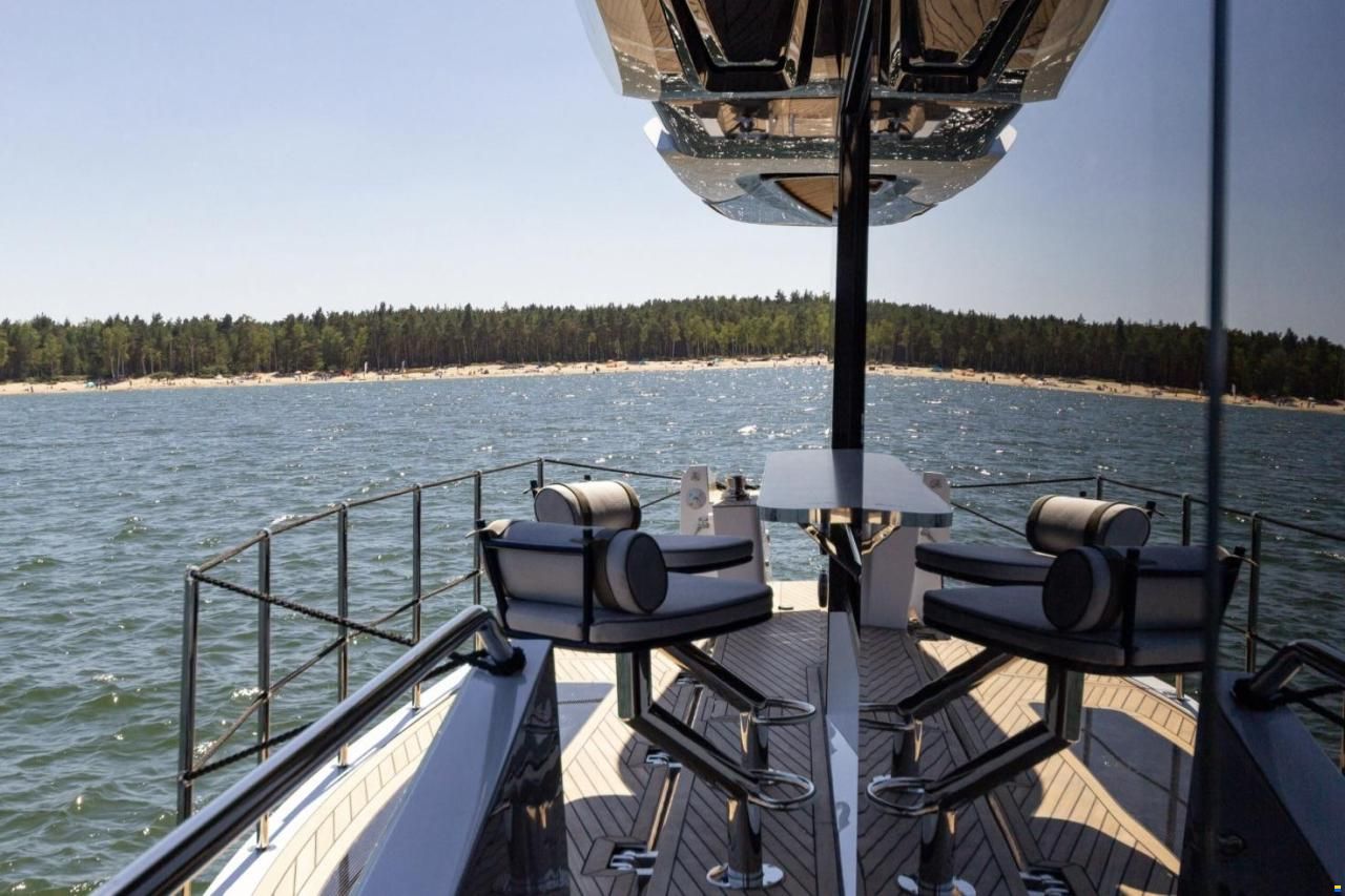 Galeon 620 Fly