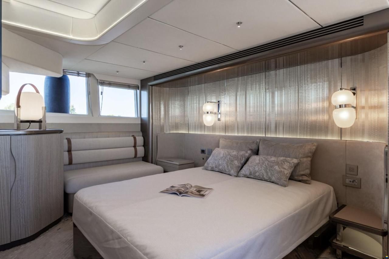Galeon 620 Fly