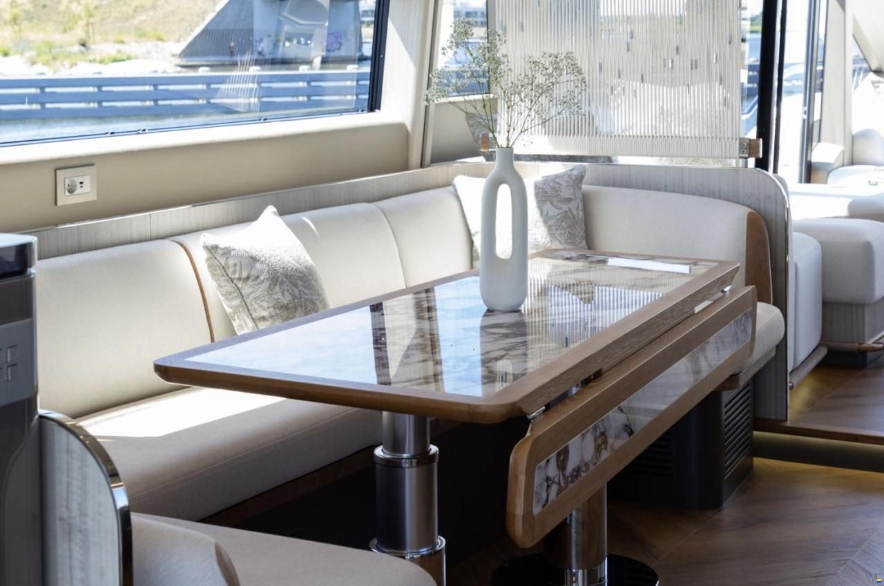 Galeon 620 Fly