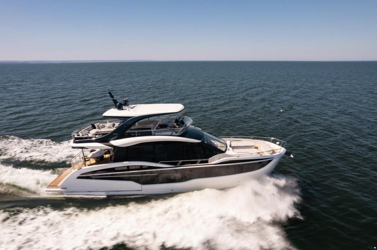 Galeon 620 Fly