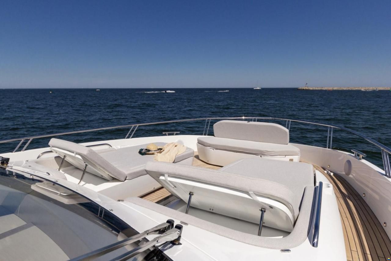 Galeon 620 Fly
