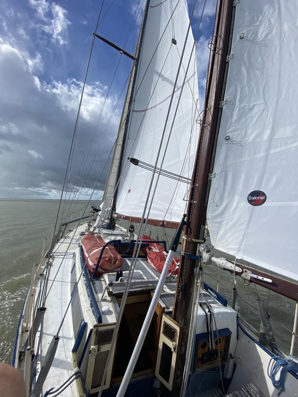 ENDURANCE 44