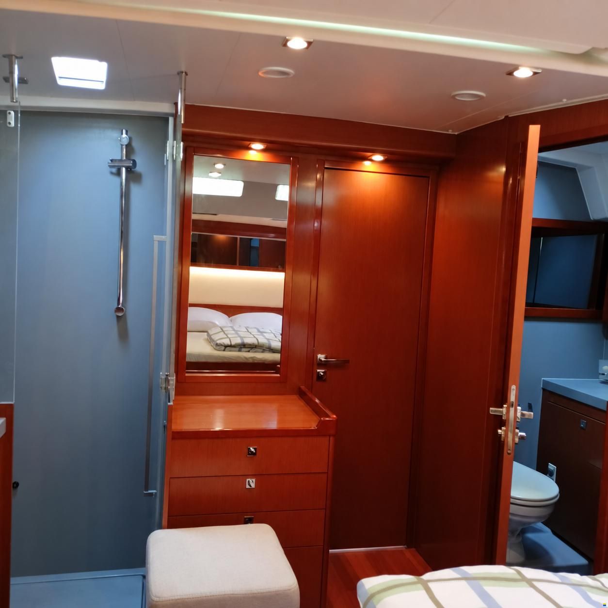 Beneteau Oceanis 55