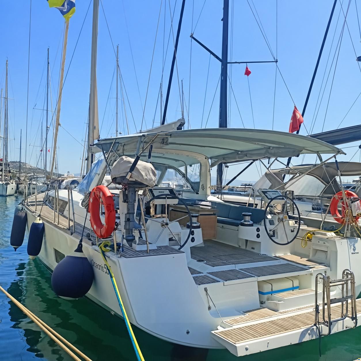 Beneteau Oceanis 55