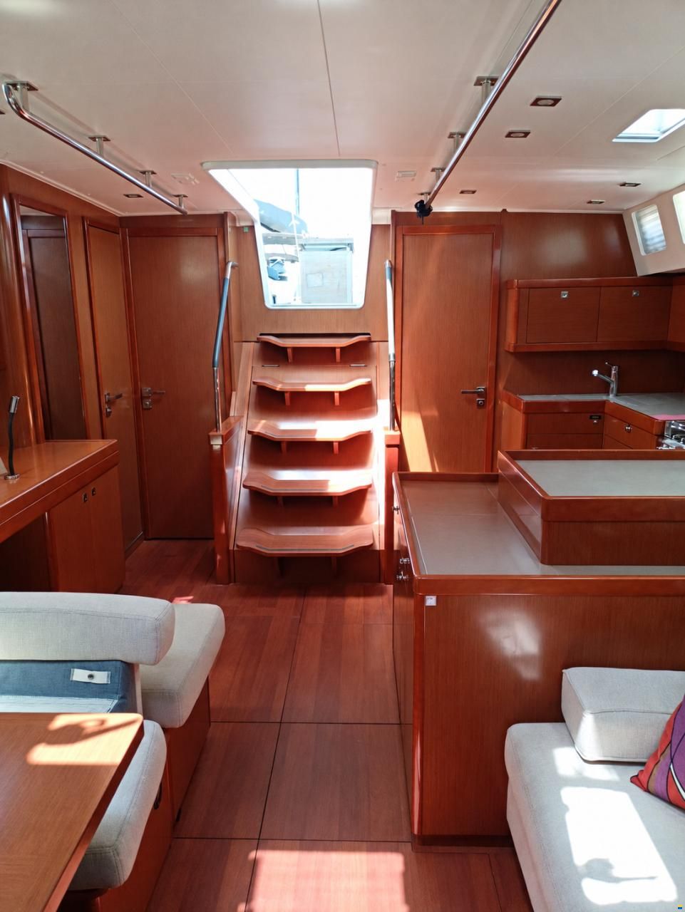 Beneteau Oceanis 55