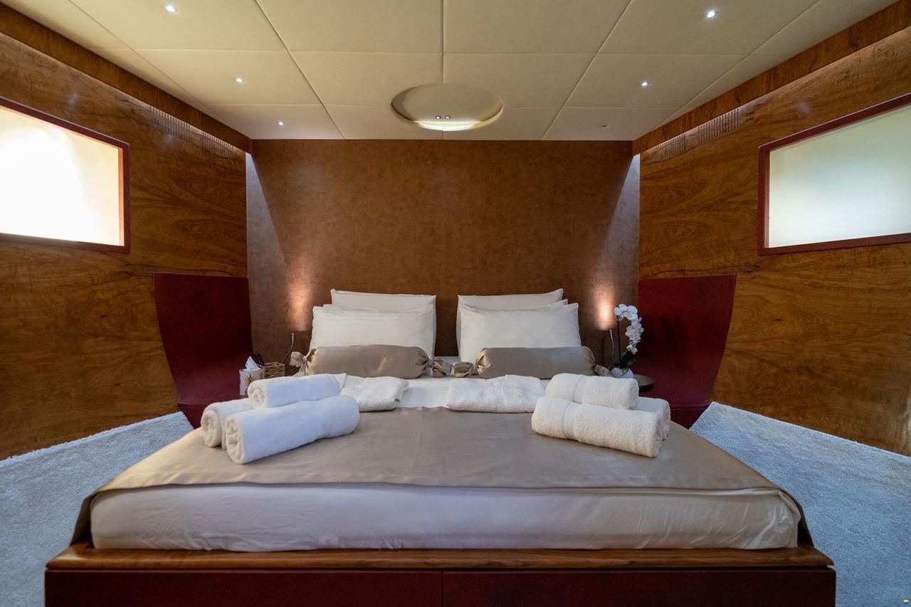 Fashion Yachts 68