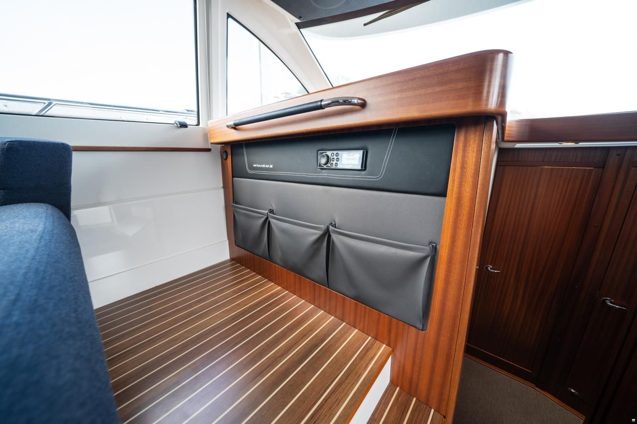 Nimbus 405 Coupe