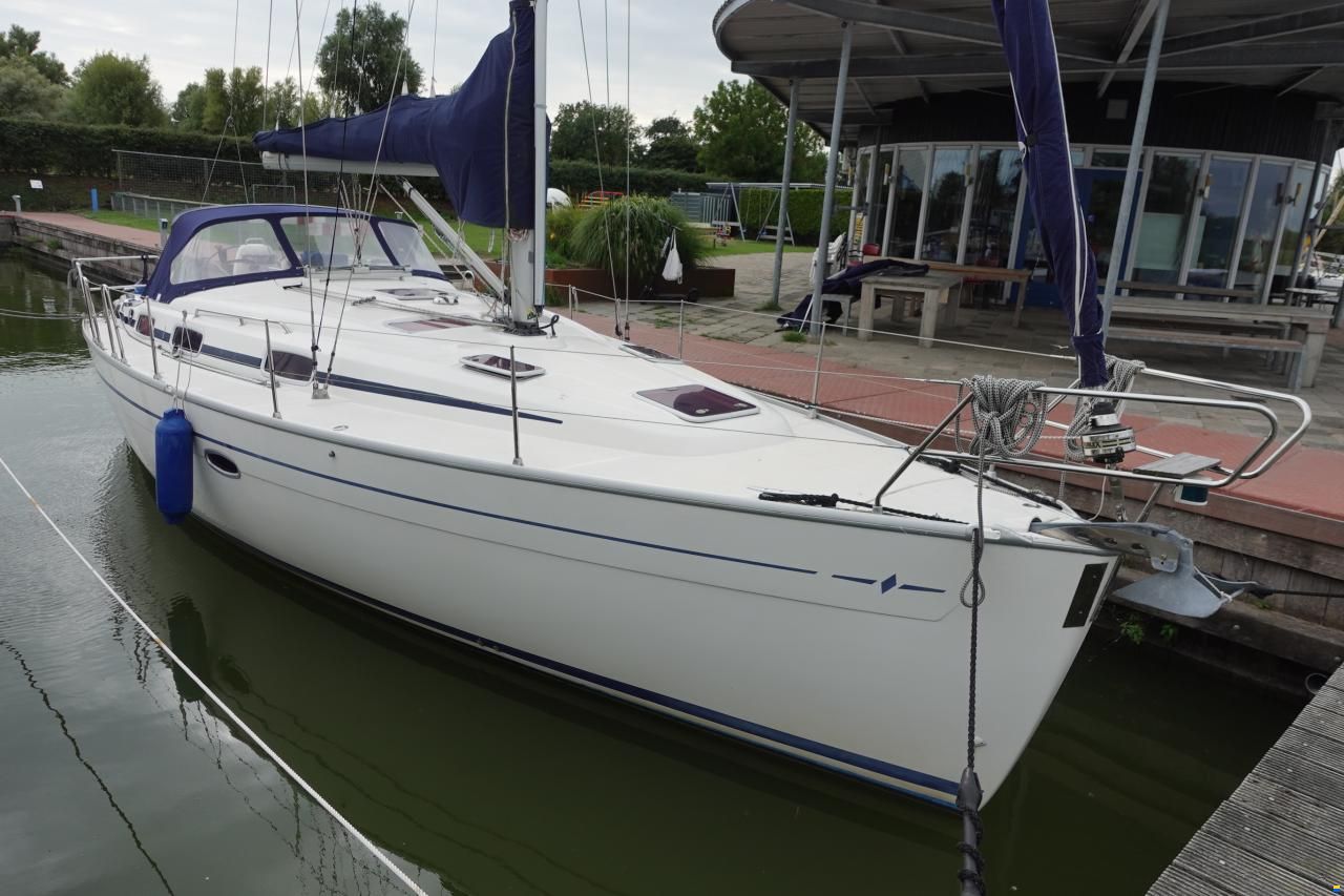 Bavaria 37 C 3-cabin