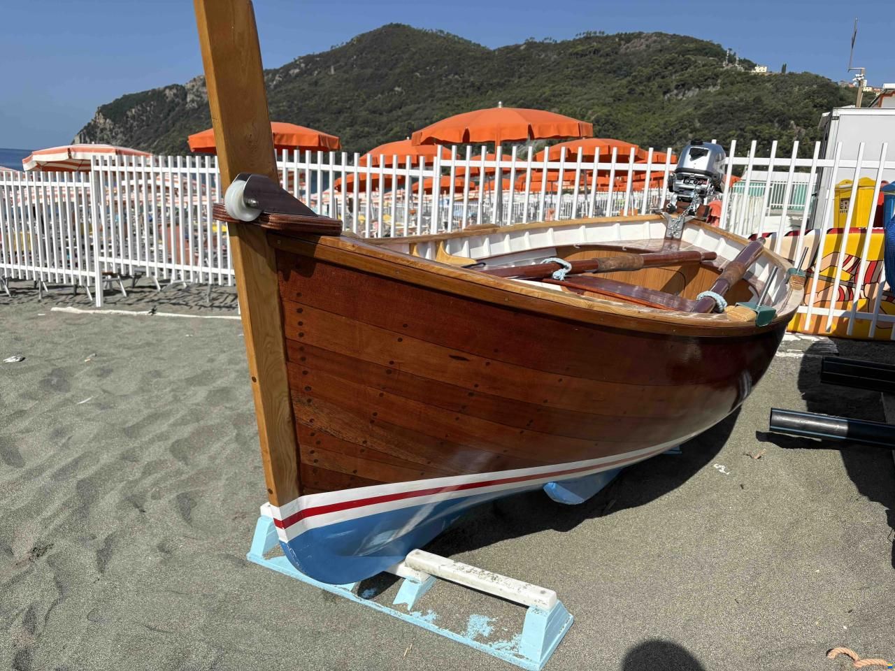 Gozzo ligure maestro d'ascia