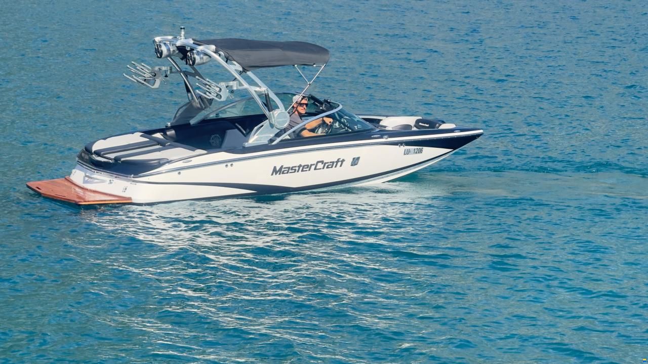 MasterCraft X-2