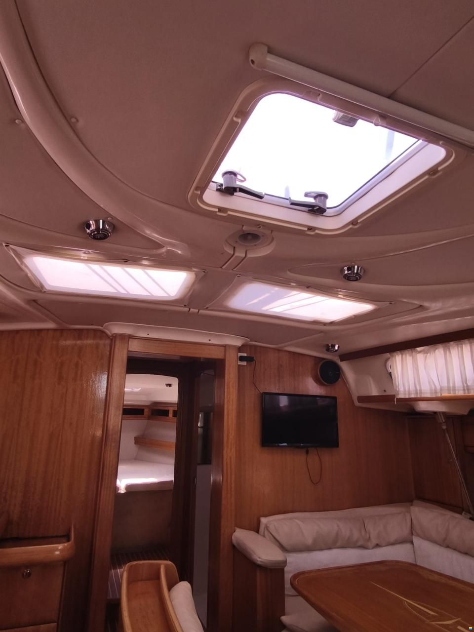 Bavaria 46 cruiser