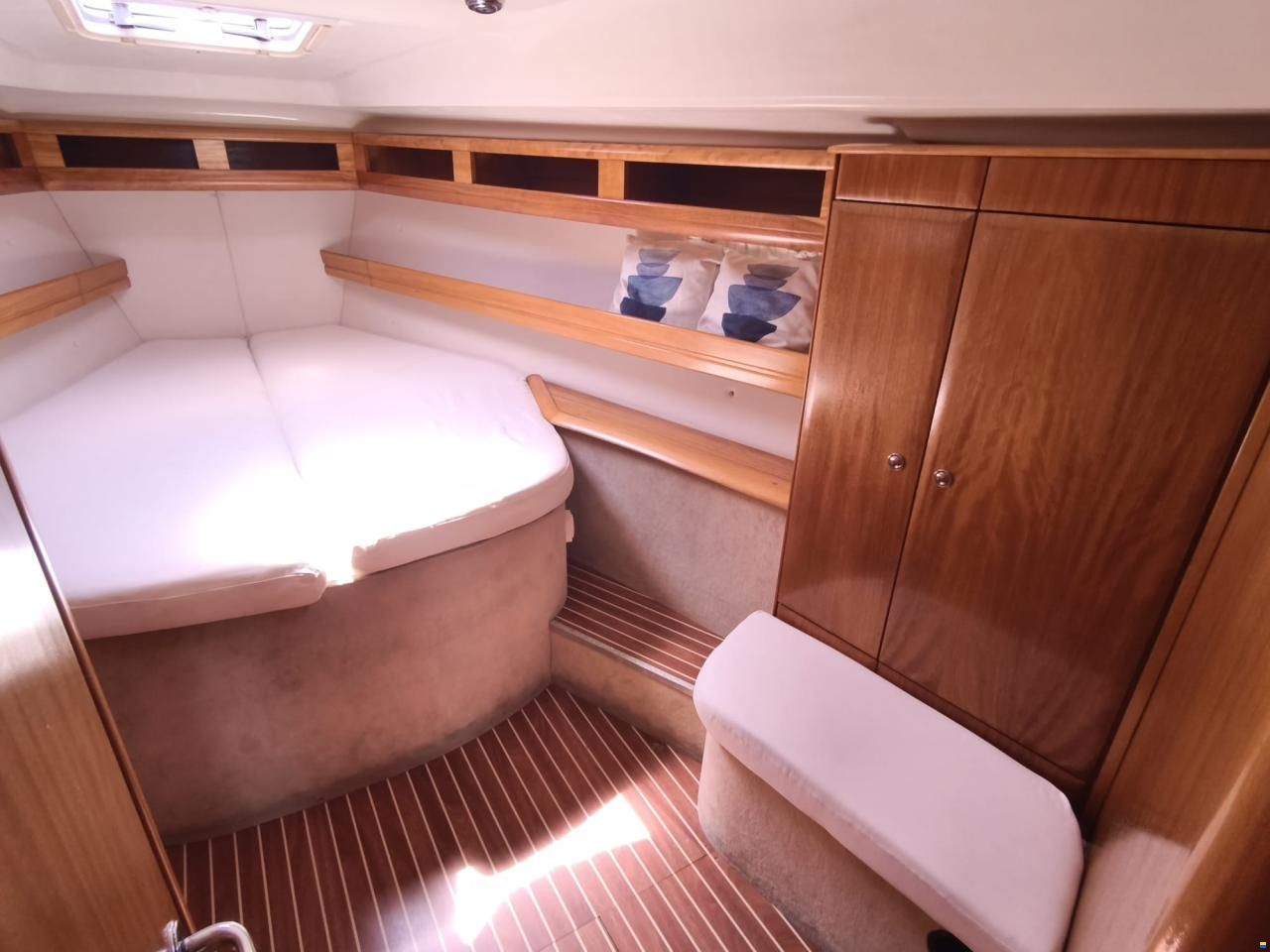 Bavaria 46 cruiser