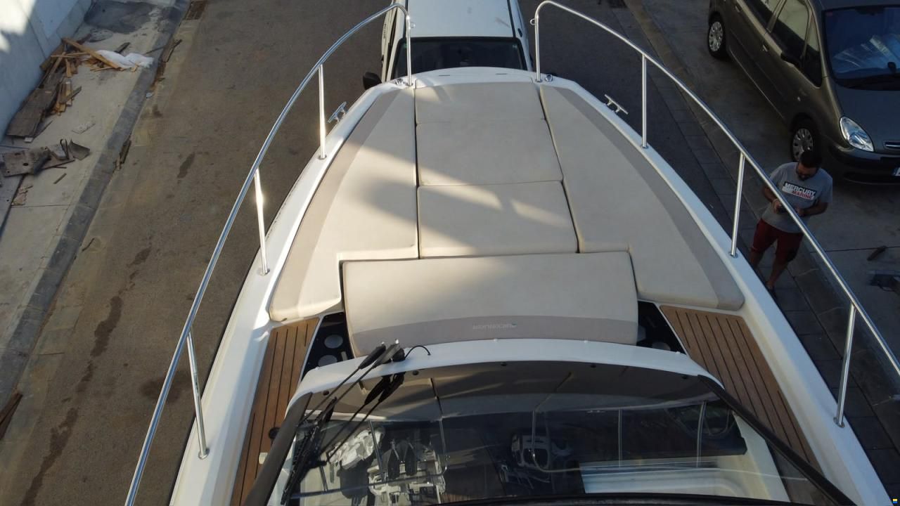 Quicksilver 875 Sundeck