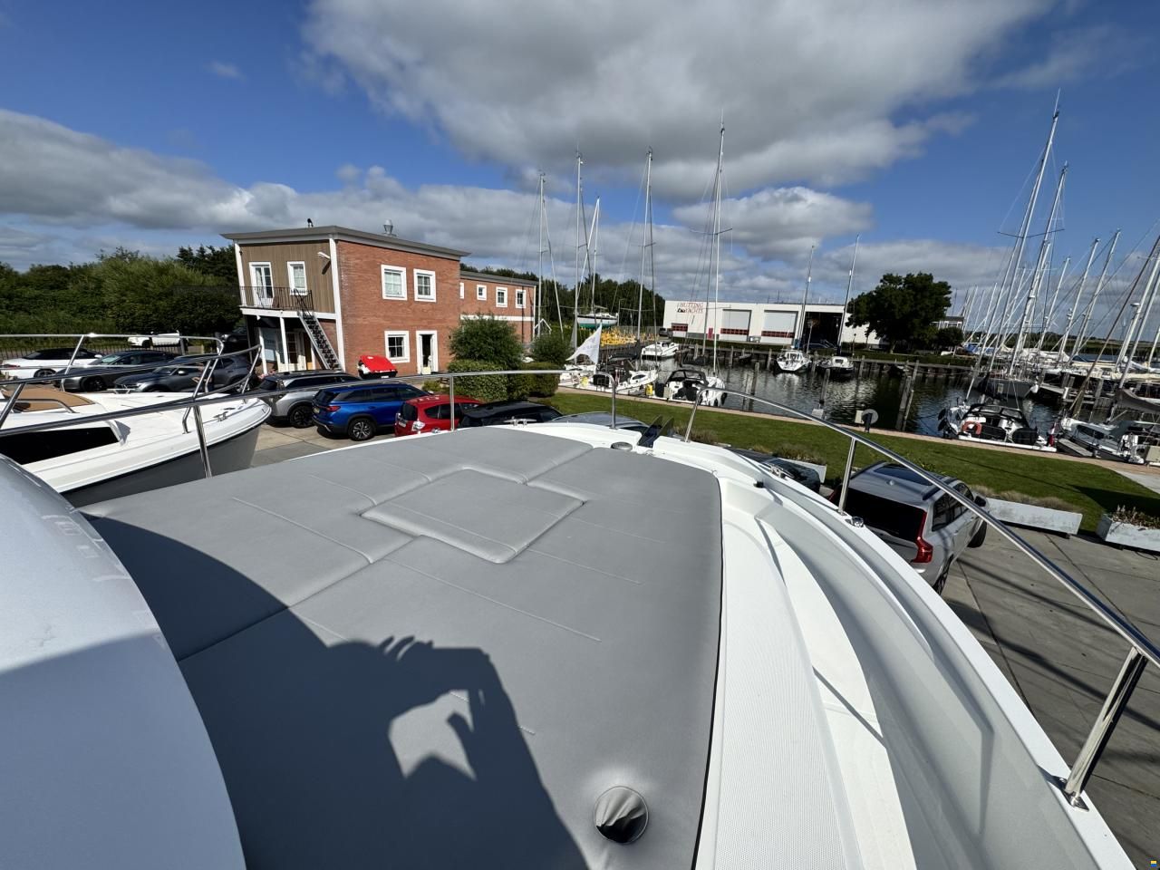 D 10 lougne top ELECTRIC