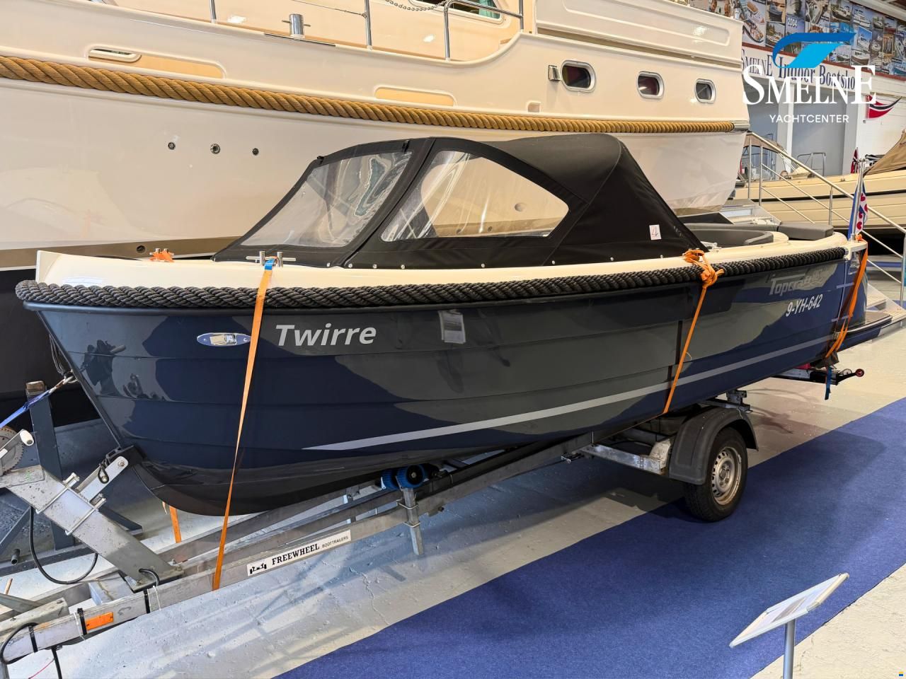 Topcraft 605 Tender