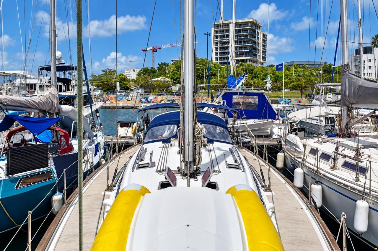 Bavaria 49