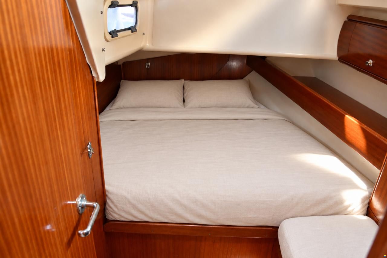 Bavaria 49