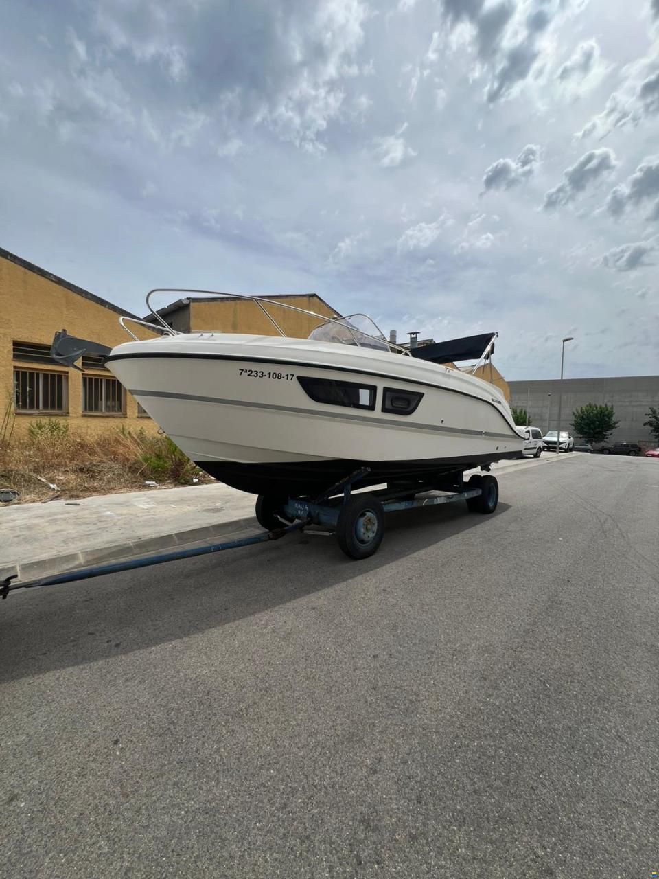 Quicksilver 805 Sundeck