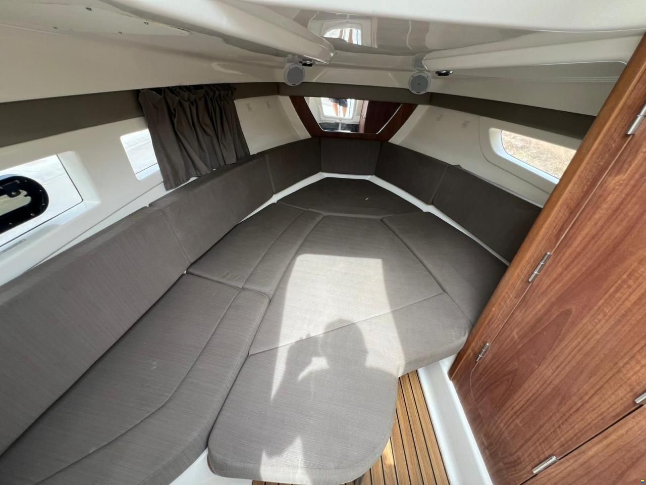 Quicksilver 805 Sundeck
