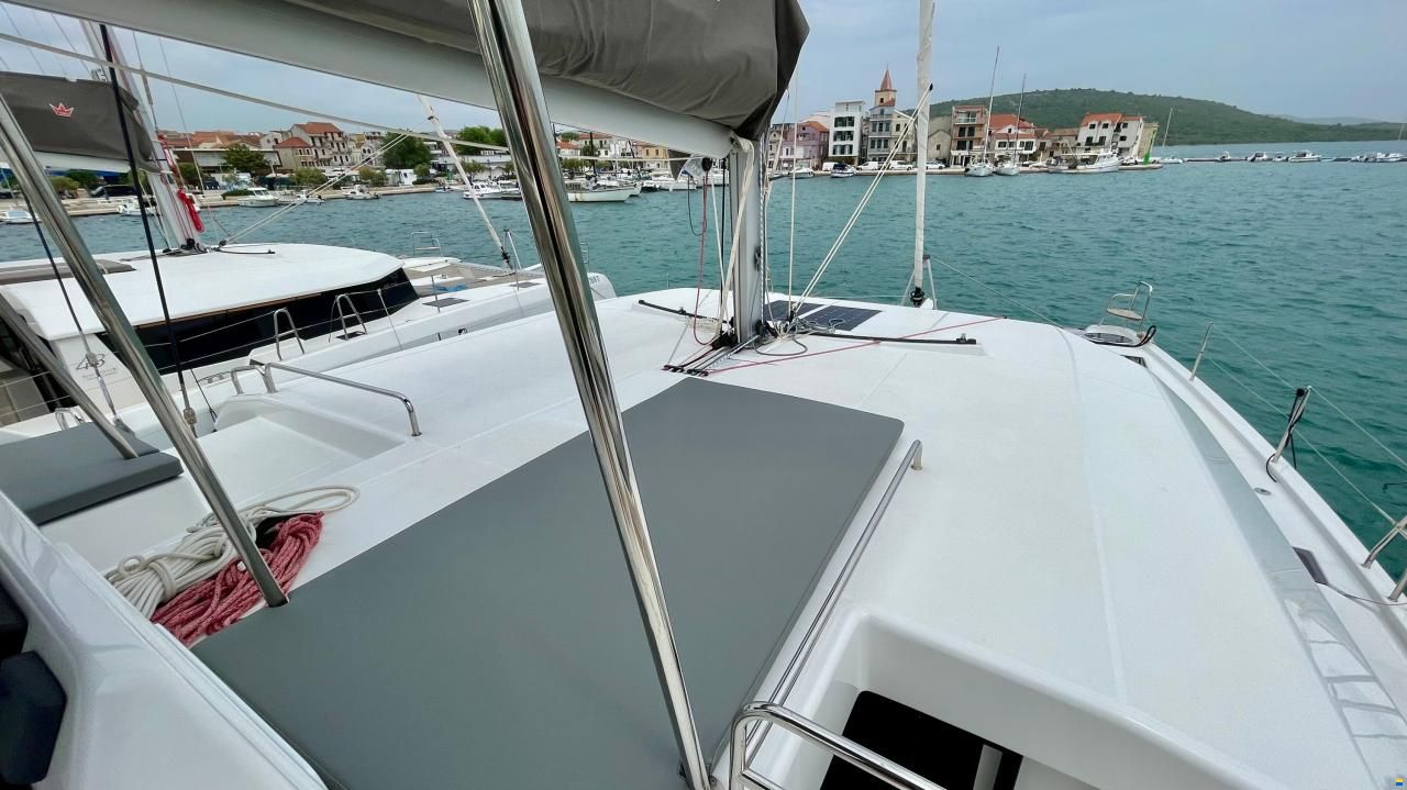Dufour Catamarans 48