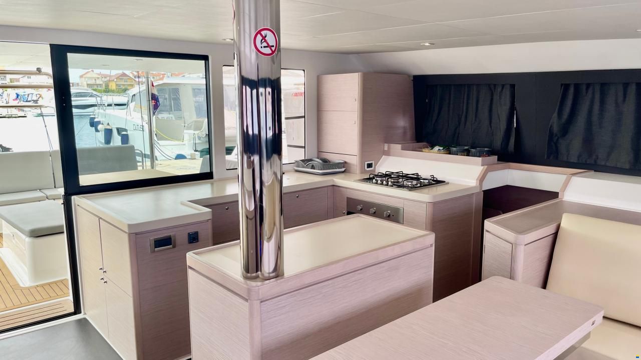 Dufour Catamarans 48