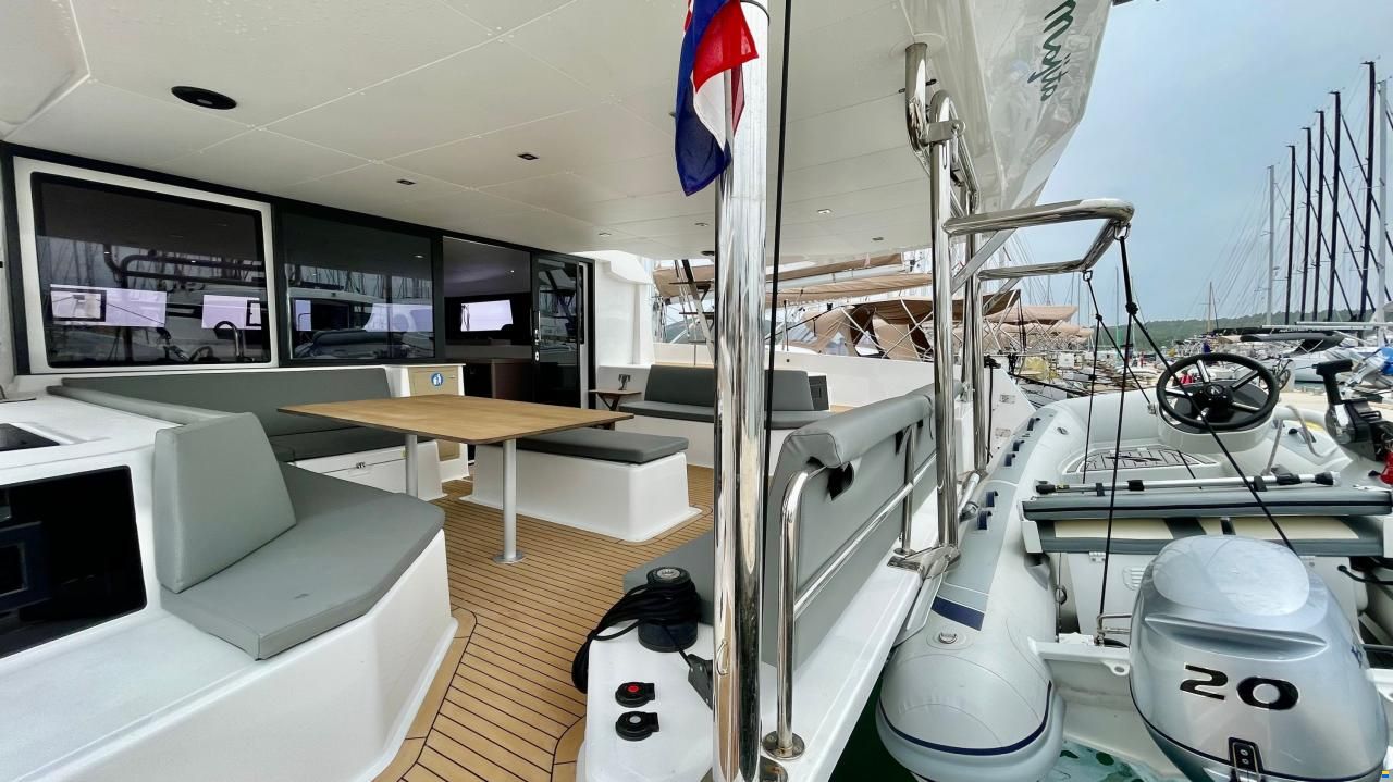 Dufour Catamarans 48