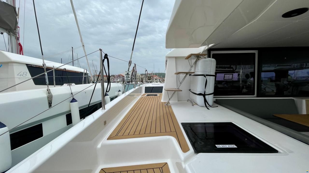 Dufour Catamarans 48